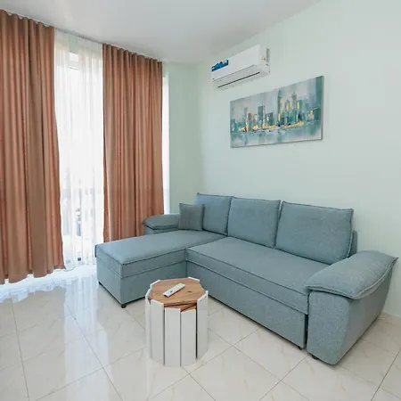 Апартаменты Luxury With Parking