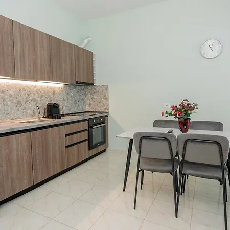 Daire Luxury With Parking